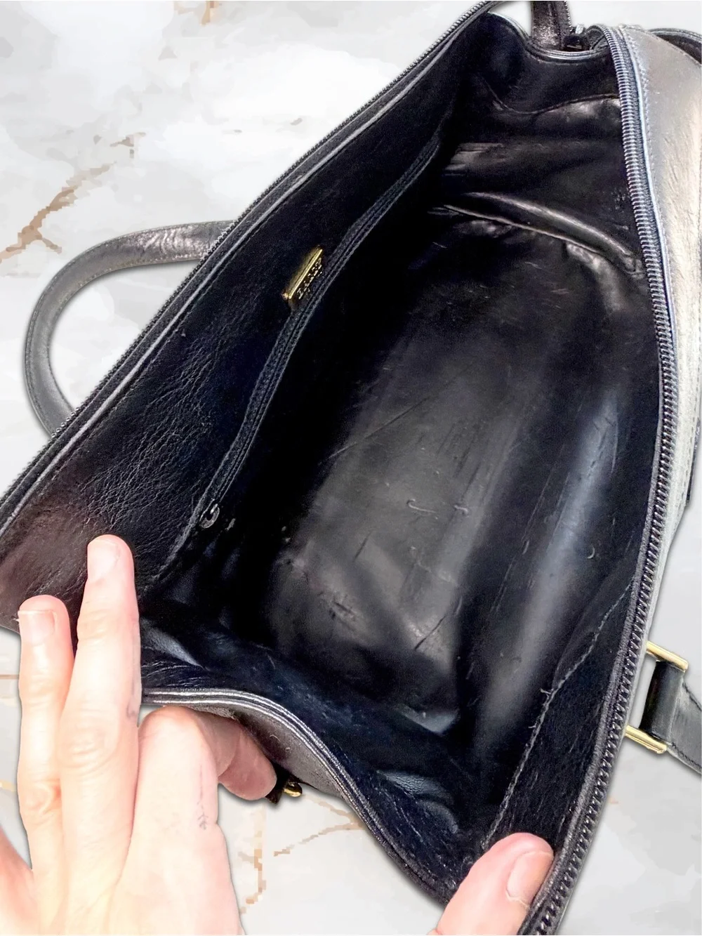 Vintage BALLY Black Leather 2-Way Satchel Crossbody East West Bag Italian Made